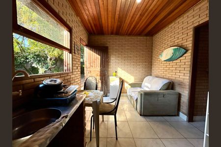Apartamento para alugar com 36m², 2 quartos e 1 vaga Apartamento para alugar com 36m², 2 quartos e 1 vagaSala/Cozinha