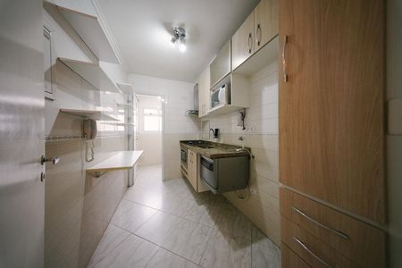 Apartamento à venda com 68m², 3 quartos e 1 vaga Apartamento à venda com 68m², 3 quartos e 1 vagaCozinha e Área de Serviço