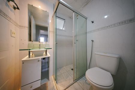 Apartamento à venda com 68m², 3 quartos e 1 vaga Apartamento à venda com 68m², 3 quartos e 1 vagaBanheiro