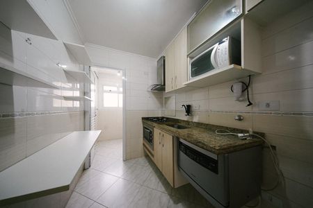 Apartamento à venda com 68m², 3 quartos e 1 vaga Apartamento à venda com 68m², 3 quartos e 1 vagaCozinha e Área de Serviço