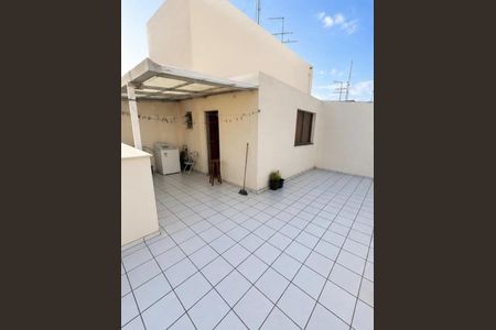 Área de serviço de apartamento à venda com 3 quartos, 105m² em Jardim Santa Teresinha, São Paulo