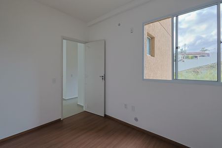 Apartamento à venda com 2 quartos, 48m² em Palmeiras, Belo Horizonte