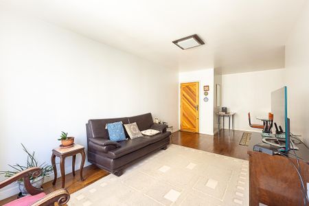 Apartamento à venda com 158m², 3 quartos e 1 vaga Apartamento à venda com 158m², 3 quartos e 1 vagaSala