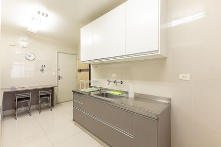 Apartamento à venda com 158m², 3 quartos e 1 vaga Apartamento à venda com 158m², 3 quartos e 1 vagaCozinha