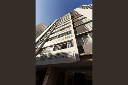 Apartamento à venda com 158m², 3 quartos e 1 vaga Apartamento à venda com 158m², 3 quartos e 1 vagaFachada