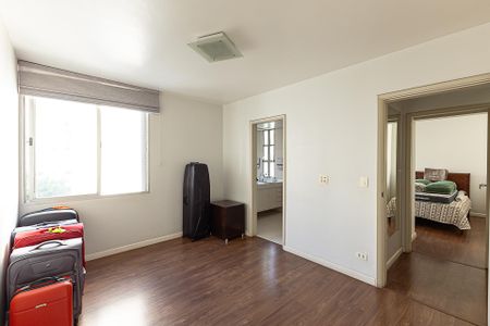Apartamento à venda com 158m², 3 quartos e 1 vaga Apartamento à venda com 158m², 3 quartos e 1 vagaSuíte