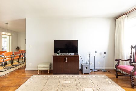 Apartamento à venda com 158m², 3 quartos e 1 vaga Apartamento à venda com 158m², 3 quartos e 1 vagaSala
