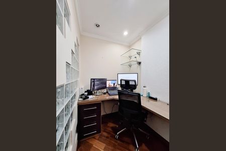 Apartamento à venda com 55m², 2 quartos e 2 vagas Apartamento à venda com 55m², 2 quartos e 2 vagasEscritório