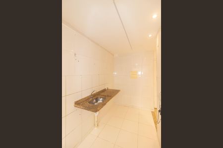 Apartamento para alugar com 44m², 2 quartos e 1 vaga Apartamento para alugar com 44m², 2 quartos e 1 vagaCozinha e Área de Serviço
