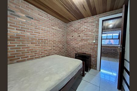Quarto 1 de apartamento para alugar com 2 quartos, 36m² em São João do Rio Vermelho, Florianópolis