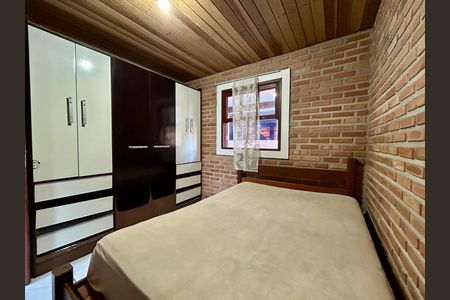Quarto 1 de apartamento para alugar com 2 quartos, 36m² em São João do Rio Vermelho, Florianópolis