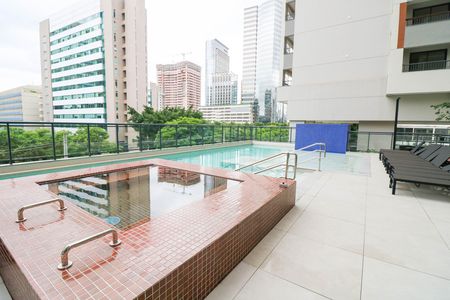 Apartamento para alugar com 30m², 1 quarto e sem vaga Apartamento para alugar com 30m², 1 quarto e sem vagaPiscina