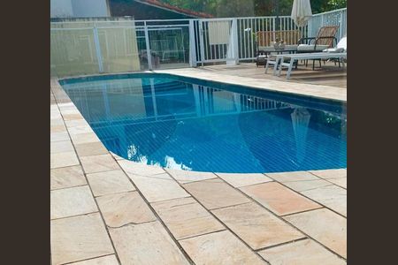 Casa de condomínio para alugar com 136m², 3 quartos e 2 vagas Casa de condomínio para alugar com 136m², 3 quartos e 2 vagasPiscina