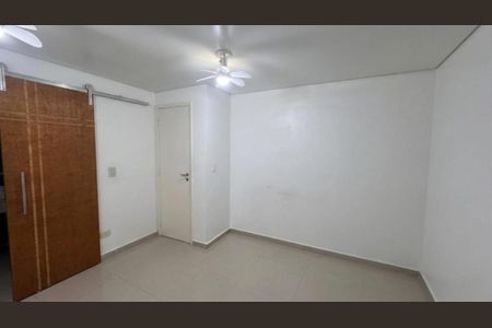 Casa de condomínio para alugar com 136m², 3 quartos e 2 vagas Casa de condomínio para alugar com 136m², 3 quartos e 2 vagasQuarto