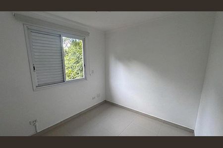 Casa de condomínio para alugar com 136m², 3 quartos e 2 vagas Casa de condomínio para alugar com 136m², 3 quartos e 2 vagasQuarto