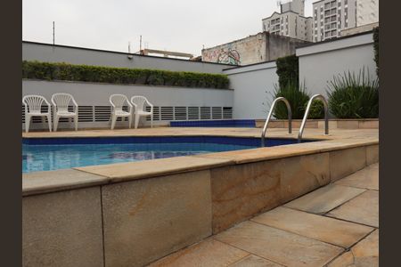Apartamento para alugar com 50m², 2 quartos e 1 vagaÁrea comum - Piscina