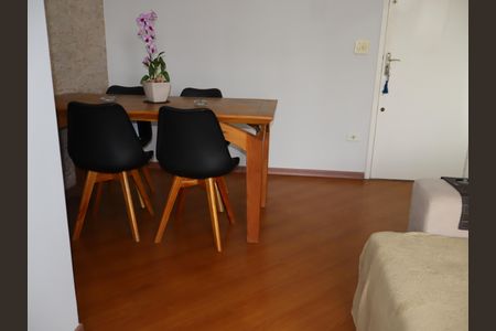 Apartamento para alugar com 50m², 2 quartos e 1 vagaSala