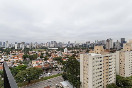 Apartamento para alugar com 26m², 1 quarto e 1 vaga Apartamento para alugar com 26m², 1 quarto e 1 vagaVaranda