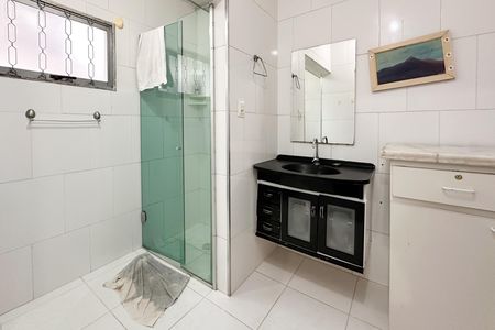 Casa à venda com 387m², 6 quartos e 7 vagas Casa à venda com 387m², 6 quartos e 7 vagasBanheiro da Suíte - Casa 1