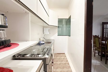 Casa à venda com 387m², 6 quartos e 7 vagas Casa à venda com 387m², 6 quartos e 7 vagasCozinha - Casa 1
