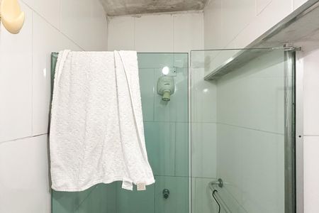 Casa à venda com 387m², 6 quartos e 7 vagas Casa à venda com 387m², 6 quartos e 7 vagasBanheiro da Suíte - Casa 1
