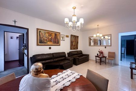 Casa à venda com 387m², 6 quartos e 7 vagas Casa à venda com 387m², 6 quartos e 7 vagasSala - Casa 1