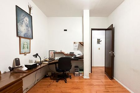 Casa à venda com 387m², 6 quartos e 7 vagas Casa à venda com 387m², 6 quartos e 7 vagasSuíte - Casa 1