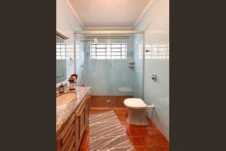 Casa à venda com 387m², 6 quartos e 7 vagas Casa à venda com 387m², 6 quartos e 7 vagasBanheiro Social - Casa 2