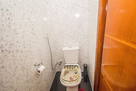 Casa para alugar com 306m², 4 quartos e 1 vaga
