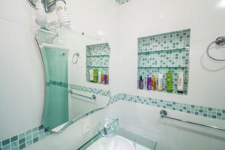 Casa para alugar com 306m², 4 quartos e 1 vaga
