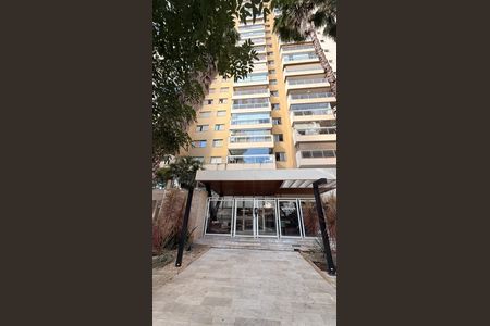 Apartamento à venda com 109m², 3 quartos e 2 vagas Apartamento à venda com 109m², 3 quartos e 2 vagasFachada do Prédio