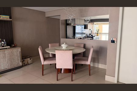 Apartamento à venda com 109m², 3 quartos e 2 vagas Apartamento à venda com 109m², 3 quartos e 2 vagasSala