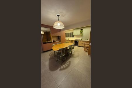 Apartamento à venda com 120m², 1 quarto e 1 vagaCozinha