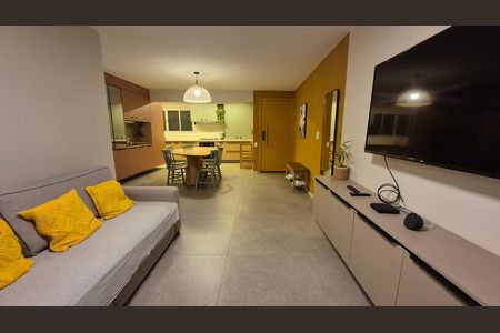 Apartamento à venda com 120m², 1 quarto e 1 vagaSala
