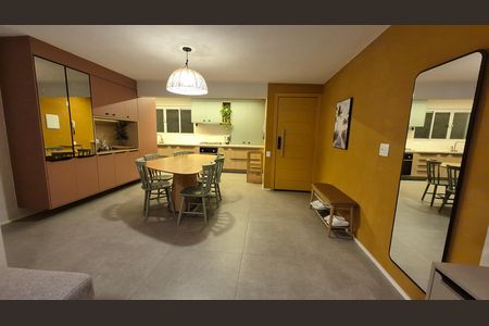 Apartamento à venda com 120m², 1 quarto e 1 vagaCozinha