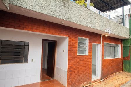 Casa para alugar com 80m², 1 quarto e 1 vaga Casa para alugar com 80m², 1 quarto e 1 vagaFAchada da Casa