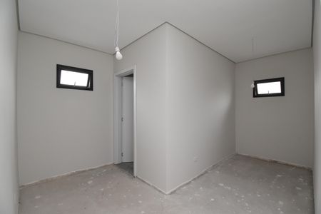 Casa de condomínio à venda com 211m², 3 quartos e 4 vagasSuíte