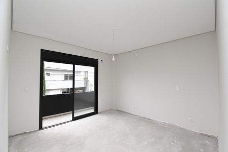 Casa de condomínio à venda com 211m², 3 quartos e 4 vagasSuíte