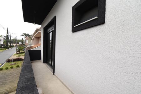 Casa de condomínio à venda com 211m², 3 quartos e 4 vagasSacada da Suíte 