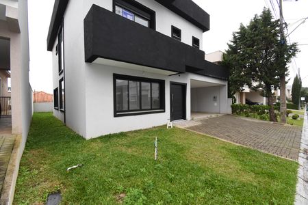 Casa de condomínio à venda com 211m², 3 quartos e 4 vagasFachada