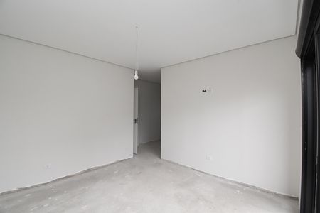 Casa de condomínio à venda com 211m², 3 quartos e 4 vagasSuíte