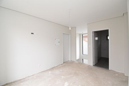 Casa de condomínio à venda com 211m², 3 quartos e 4 vagasCorredor