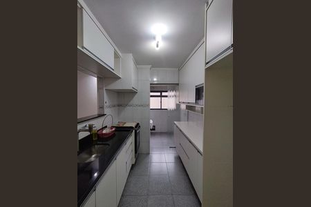 Apartamento à venda com 94m², 3 quartos e 2 vagas Apartamento à venda com 94m², 3 quartos e 2 vagasCozinha - Armários