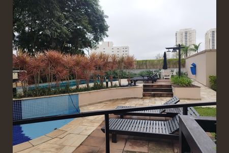 Apartamento à venda com 94m², 3 quartos e 2 vagas Apartamento à venda com 94m², 3 quartos e 2 vagasÁrea comum - Piscina