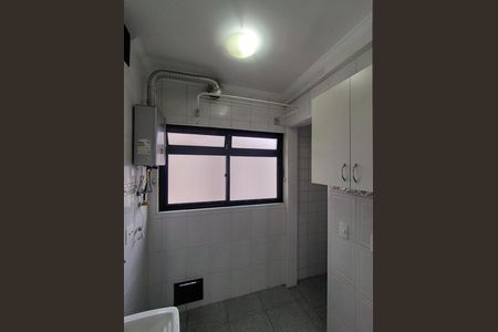 Apartamento à venda com 94m², 3 quartos e 2 vagas Apartamento à venda com 94m², 3 quartos e 2 vagasÁrea de Serviço