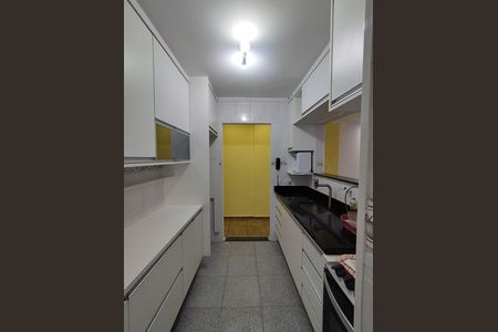 Apartamento à venda com 94m², 3 quartos e 2 vagas Apartamento à venda com 94m², 3 quartos e 2 vagasCozinha - Torneira