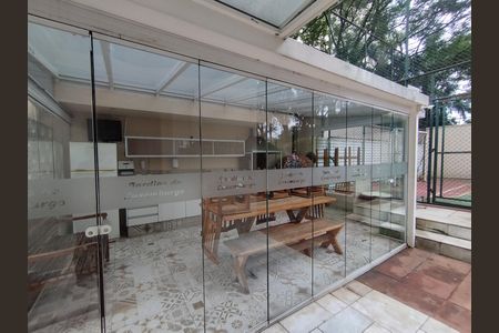 Apartamento à venda com 94m², 3 quartos e 2 vagas Apartamento à venda com 94m², 3 quartos e 2 vagasÁrea comum - Churrasqueira