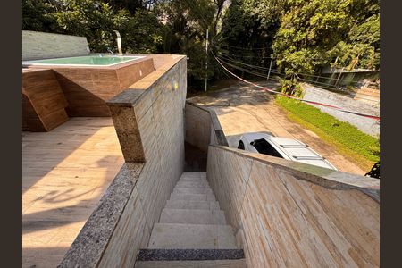 Casa de condomínio para alugar com 100m², 2 quartos e 2 vagas Casa de condomínio para alugar com 100m², 2 quartos e 2 vagasÁrea externa