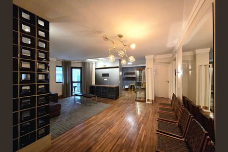 Sala de apartamento para alugar com 3 quartos, 150m² em Moema, São Paulo