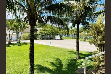 Casa de condomínio para alugar com 169m², 2 quartos e 1 vaga